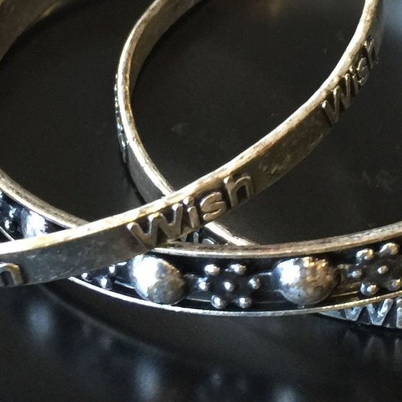 Set of four WISH bangles - Picture 3 of 3