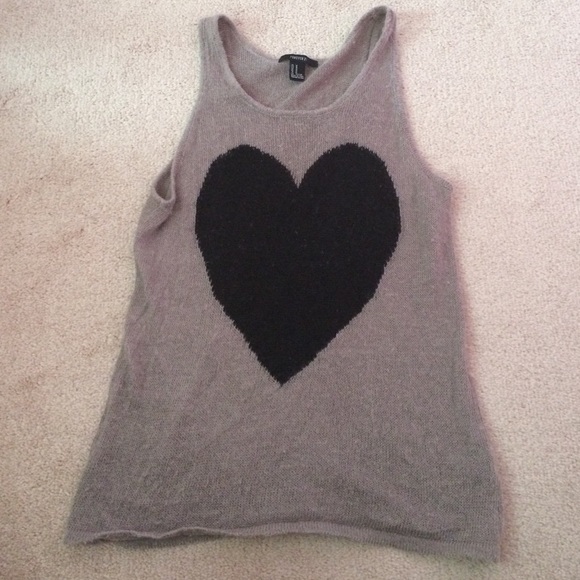 Knitted heart tank top
