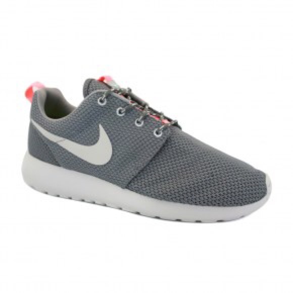 Nike Roshe Run Grey/Pink LIMITED EDITION