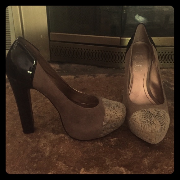 Black and Tan heels size 7