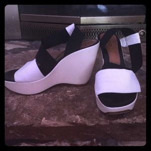 Black and white wedges