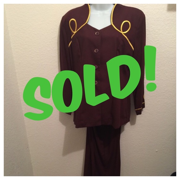 Boutique 2 piece suit