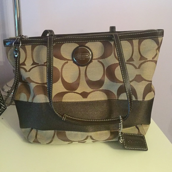 Coach purse !!!! New!
