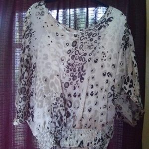 Leopard print top