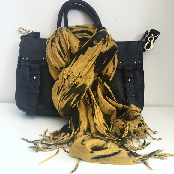 Deena and Ozzy Yellow & Black Scarf