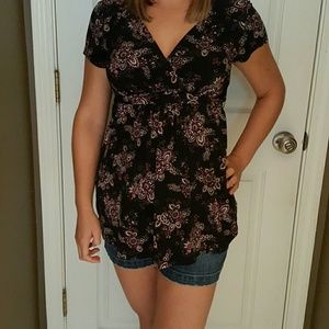 MATERNITY * Motherhood size small faux wrap blouse