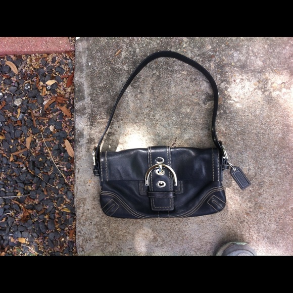 Black coach leather purse