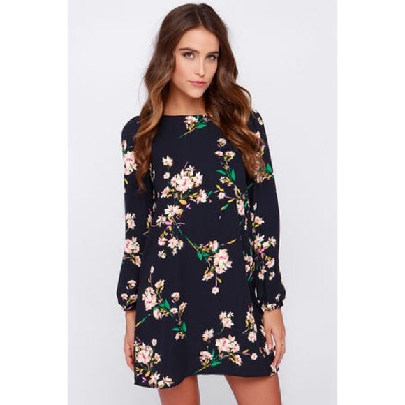 Dresses & Skirts - 🆕 Navy Floral Print Long Sleeve Shift Dress
