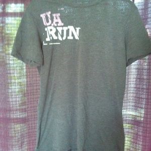 Ladies under armour t shirt