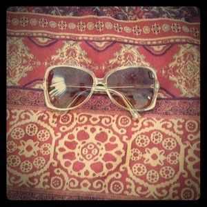 LILLIAN Fossil brand sunglasses