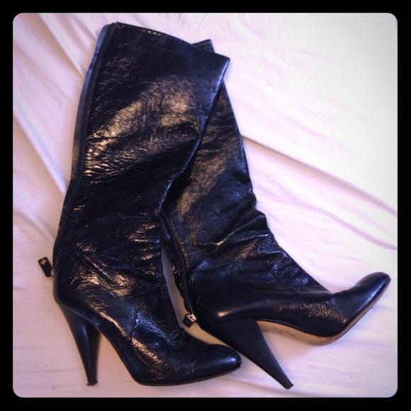 Oscar de la Renta Patent Boots