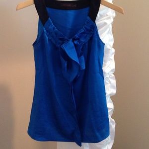 Front ruffle silky top