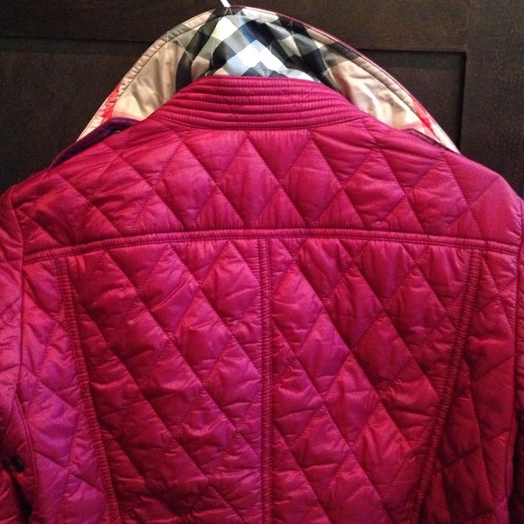 SOLD!!!!🚫 Burberry Britt Quilted Jacket - Picture 3 of 3