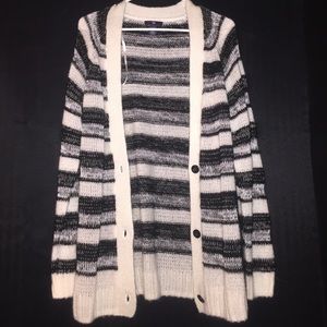 Black and white sweater cardigan!
