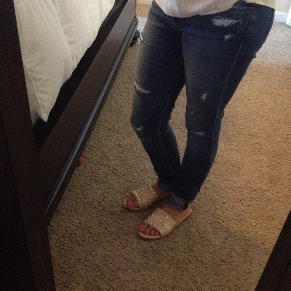 Sandals - Picture 3 of 4