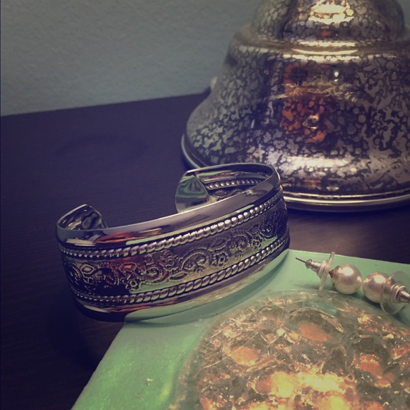 Silver cuff bracelet