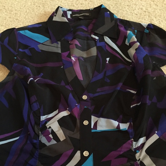 Short sleeve blouse
