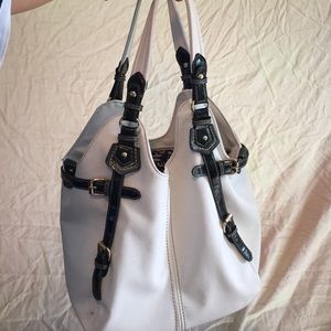 Wilson leather white and black bag