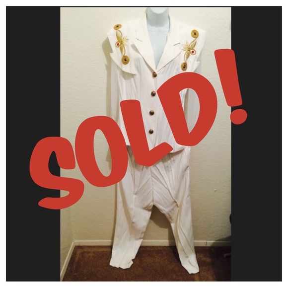 Boutique 2 piece suit