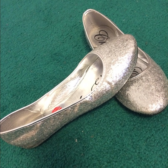 Glitter flats