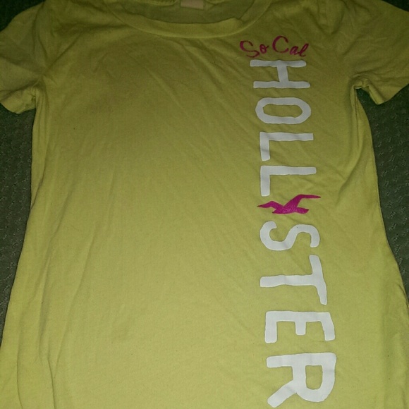 Hollister t shirt