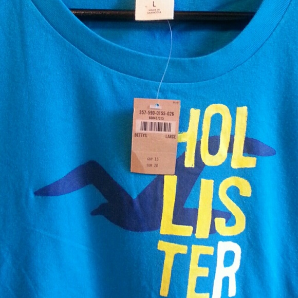 New Hollister top - Picture 2 of 2