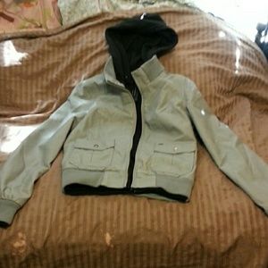 Obey layered jacket ?