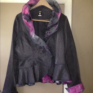 Vintage style jacket with ruffles