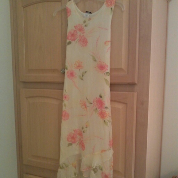 R.M.L.A yellow floral print spring/summer dress - Picture 1 of 4