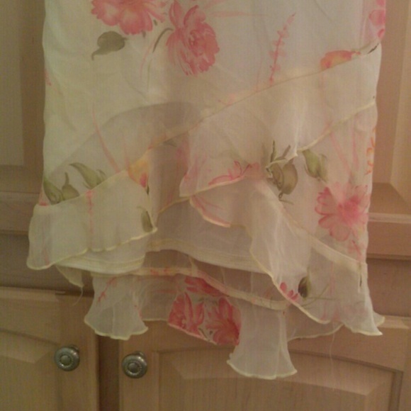 R.M.L.A yellow floral print spring/summer dress - Picture 3 of 4