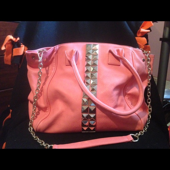 Izzy and Alli pink leather bag