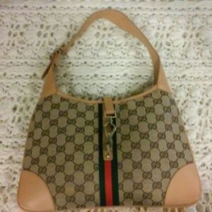 Authentic Gucci shoulder bag