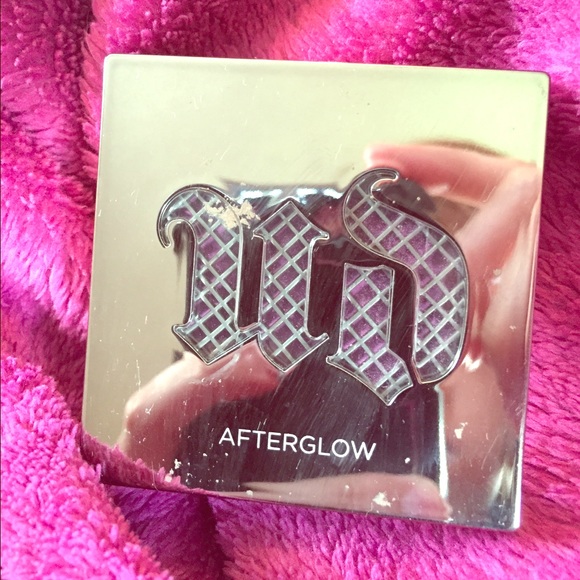 ✨Urban Decay Afterglow Blush in Bittersweet✨
