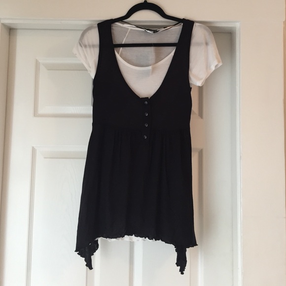 Three in One Knit Black and White Top NWT