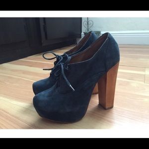 Steve Madden Booties