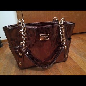 Michael Kors Signature Delancy Tote Medium