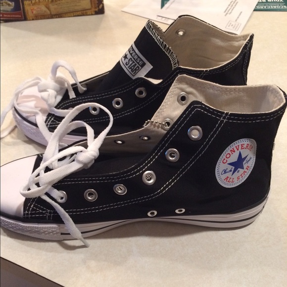 black high tip converse