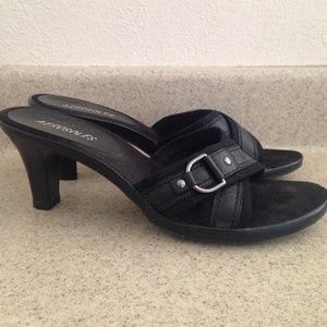 Aerosoles black sandals