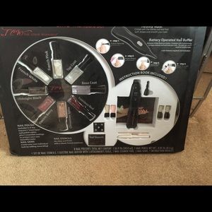 Complete, never used manicure set