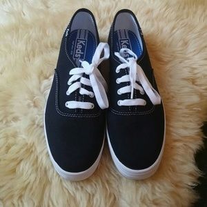 Black keds