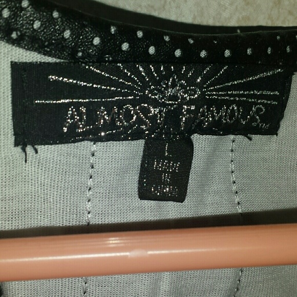 Top Almost Famous - Picture 2 of 2