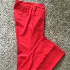 Red pants like new. 👌