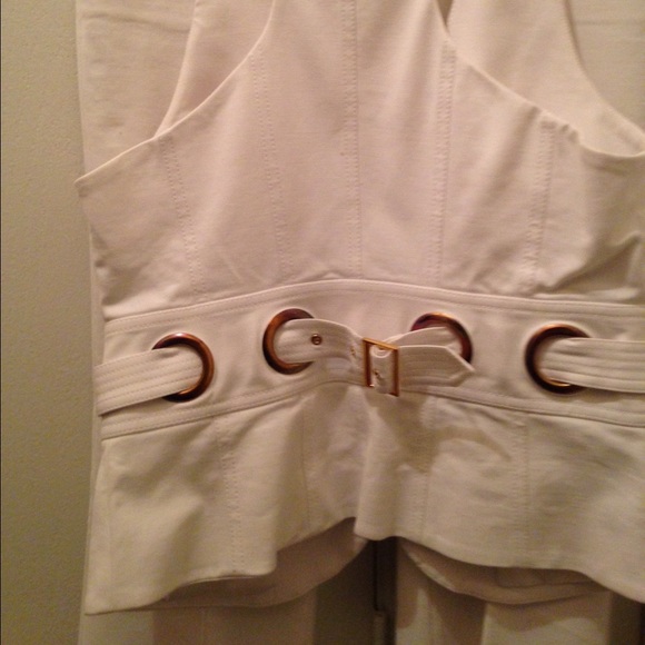 SOLD!!!!!   Guess Marciano - Picture 2 of 4