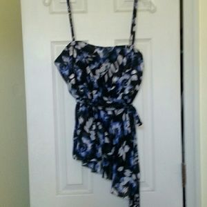 Boustier with boning and removeable straps