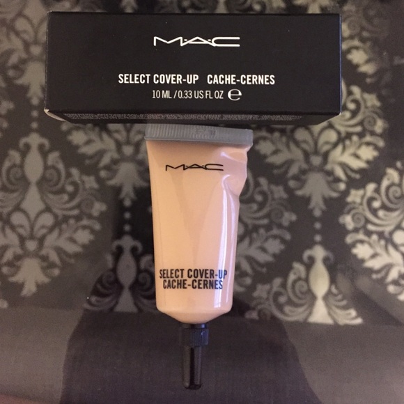MAC Cosmetics Other - MAC NW20 Select Cover-Up