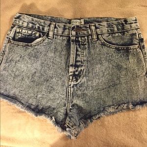 Forever 21 acid wash jean shorts