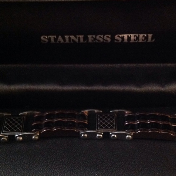 Beautiful Men's Cable & Bar Never worn! - Picture 2 of 4