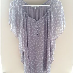 Beautiful floaty top