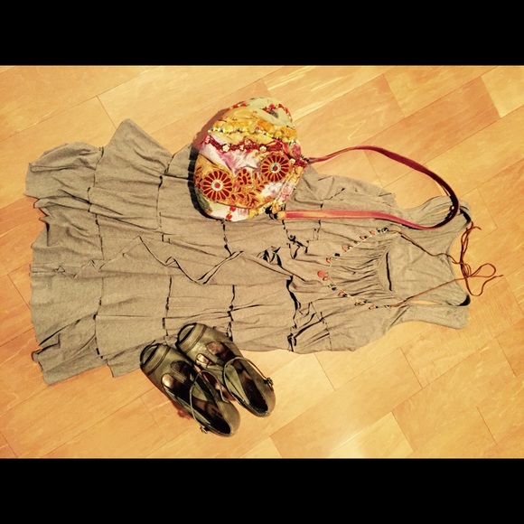 Waterfall of ruffles, taupe dress, L.