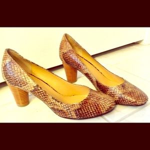 Snakeskin Barrel Pumps